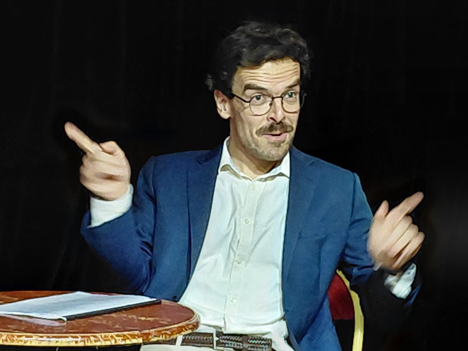 ON VOUS RAPPELLERA sur scène